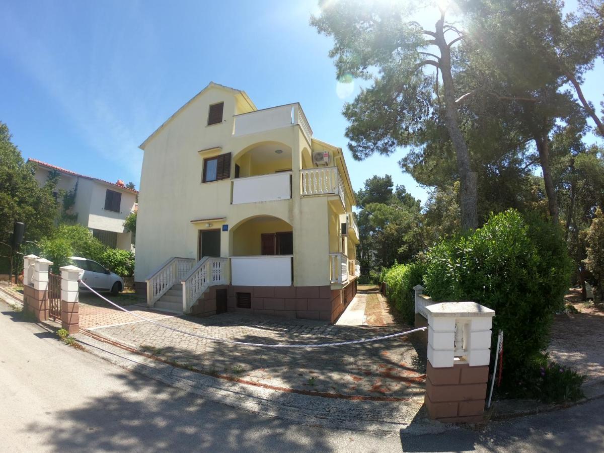 Apartments Stanko Petrcane Esterno foto