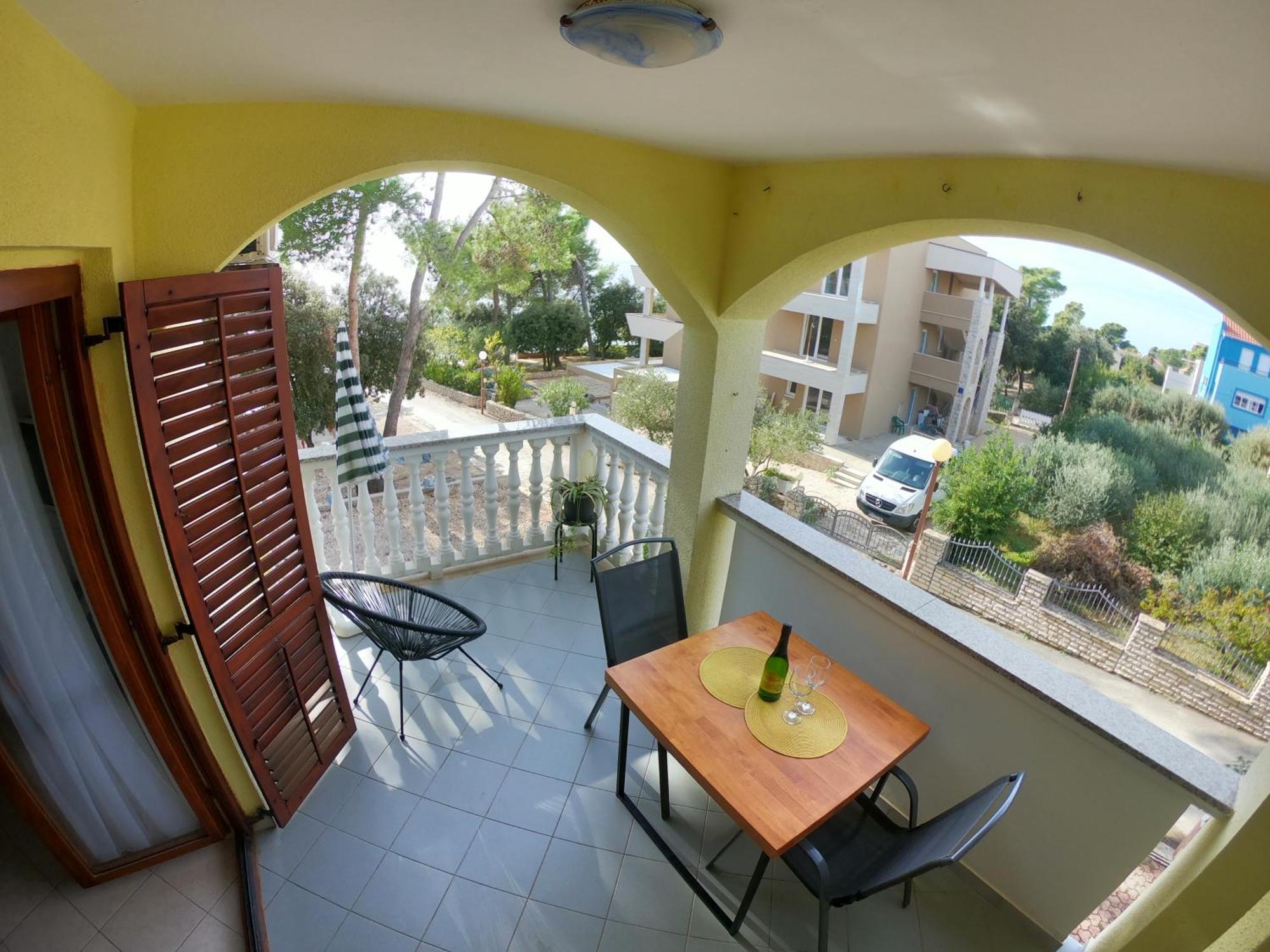 Apartments Stanko Petrcane Esterno foto